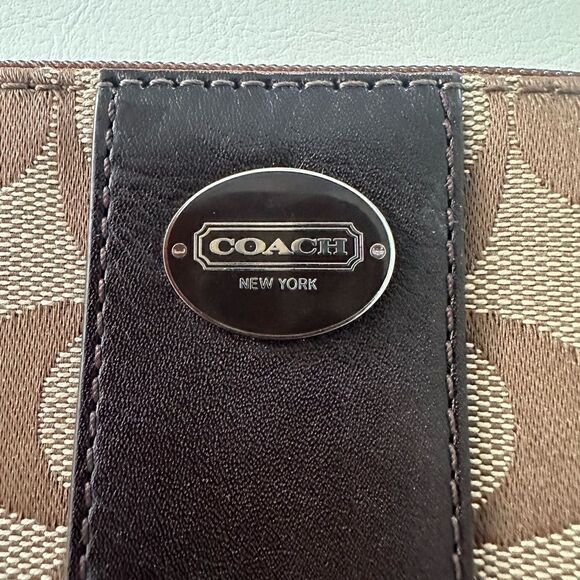 Coach Signature canvas wristlet with leather trim. - Picture 2 of 6